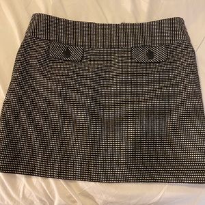 Gap Black + White Plaid Mini Skirt Size 6